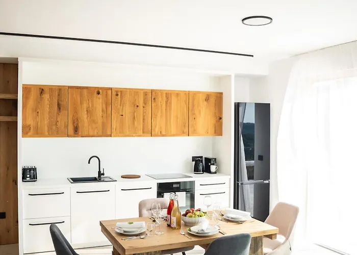 Vinsko Posestvo Rodica - Rodica Wine Estate Lägenhet Marezige